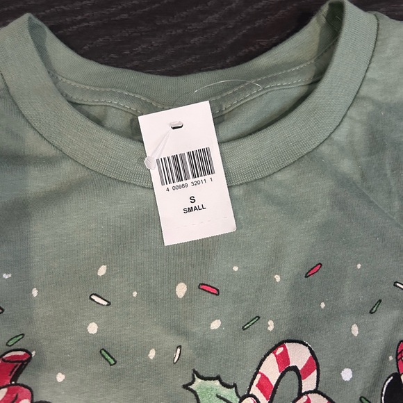 Walt Disney World 2024 Christmas Holiday ‘Tis The Season Mickey Mouse T-Shirt, S - Picture 3 of 6